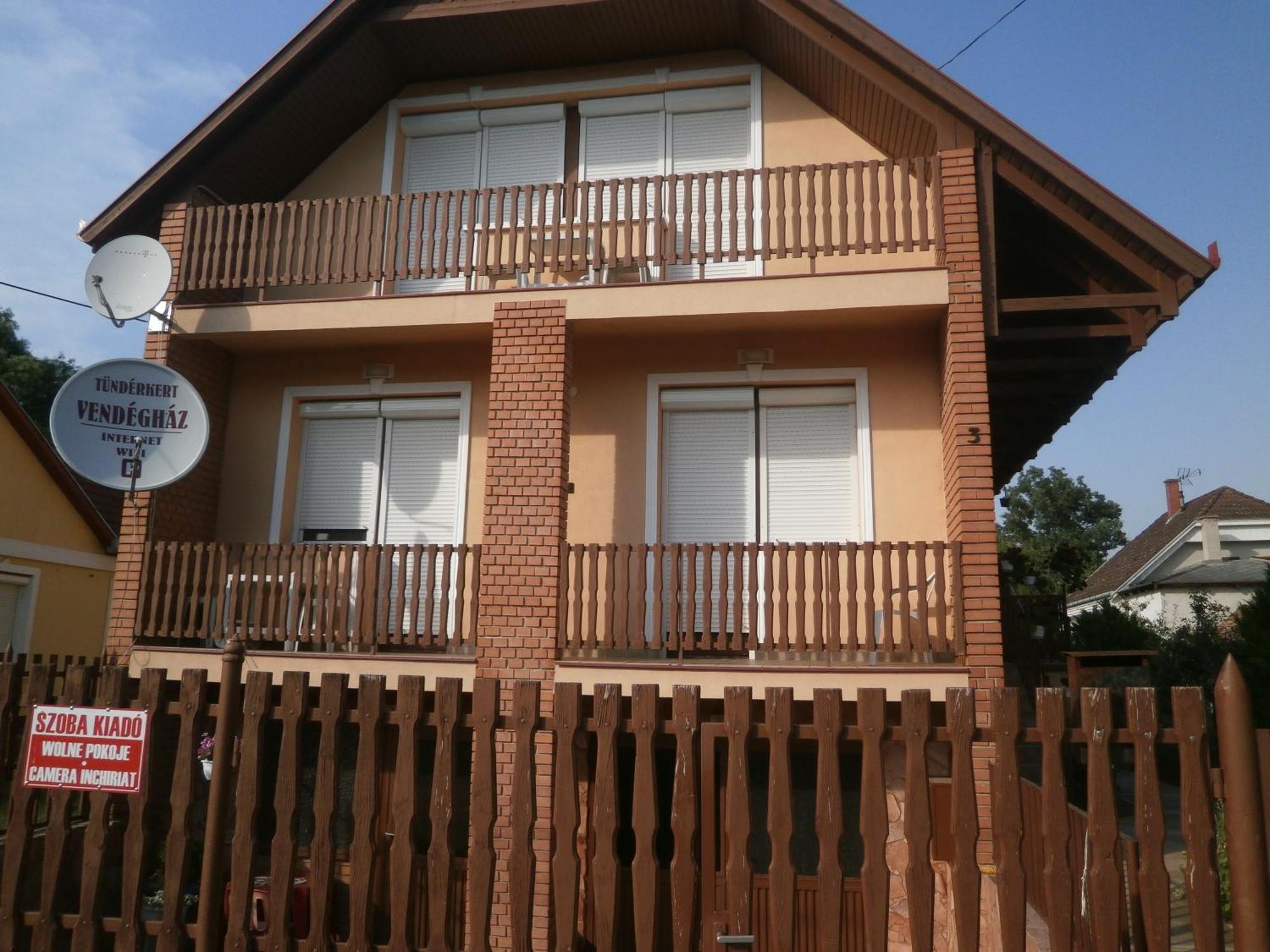 Tuenderkert Apartmanok Hajdúszoboszló 외부 사진